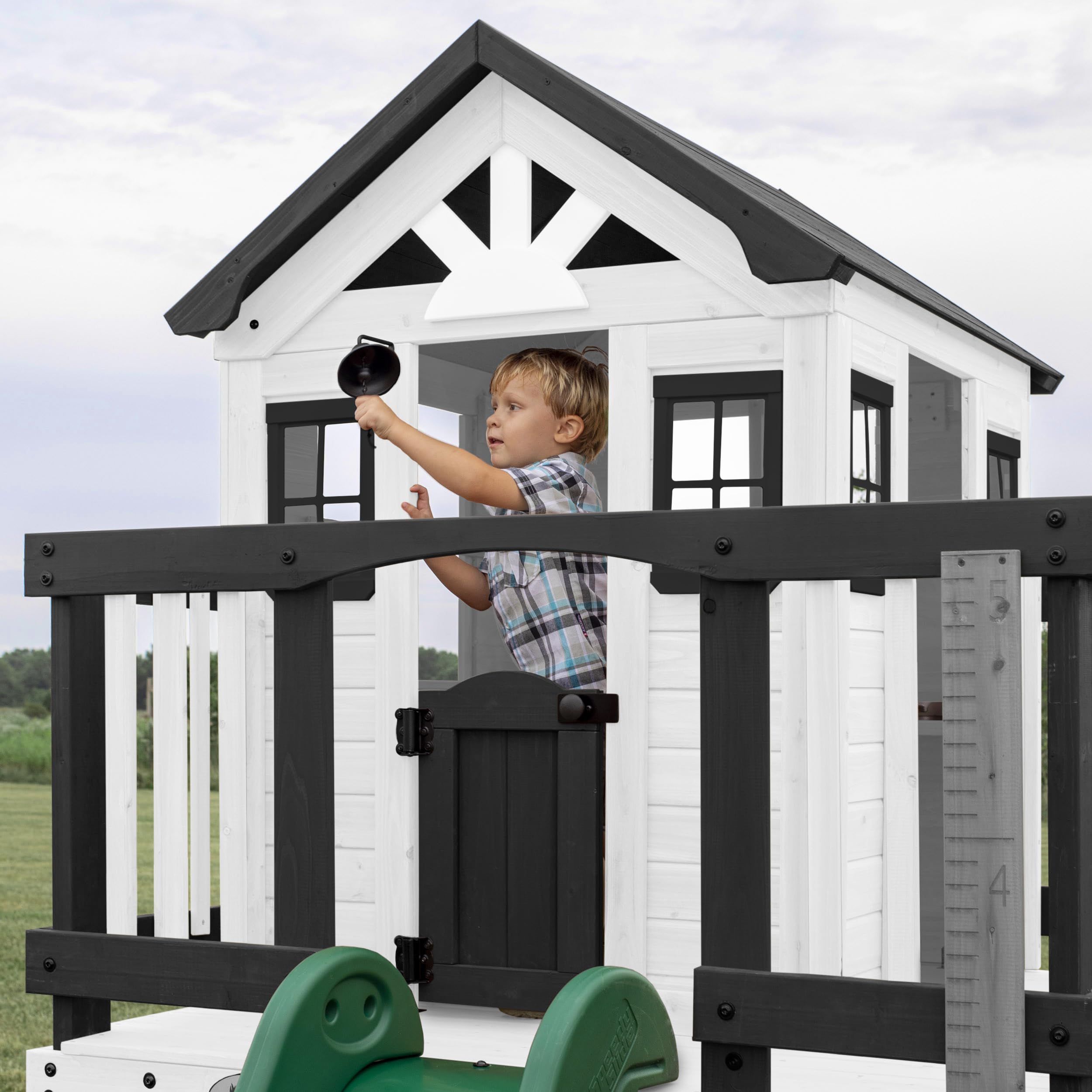 Backyard Discovery Sweetwater Playhouse Clubhouse - Zander Auto Parts