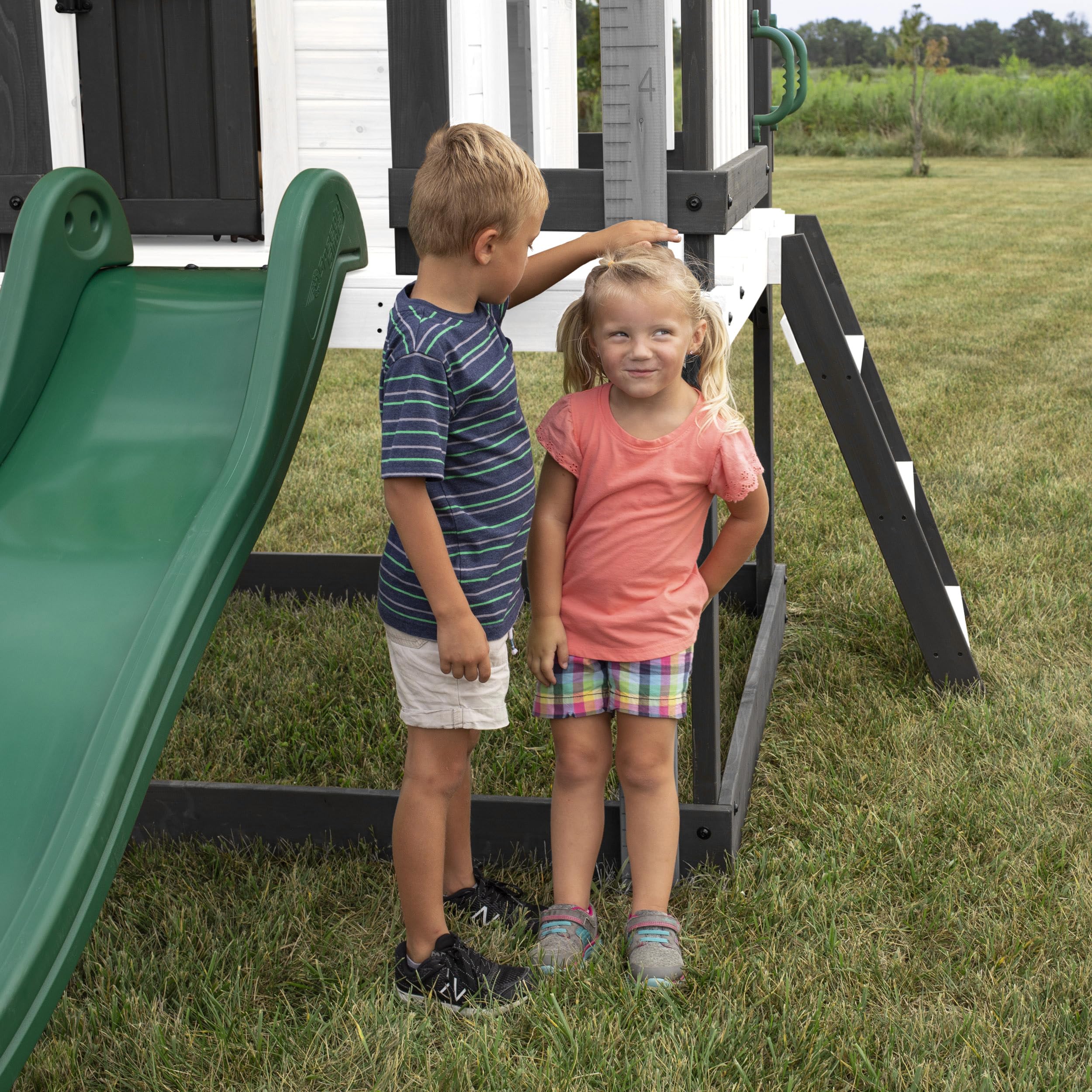 Backyard Discovery Sweetwater Playhouse Clubhouse - Zander Auto Parts